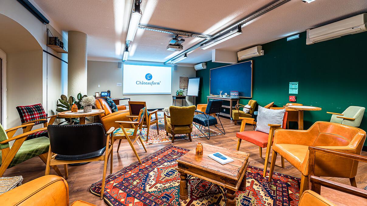 10 unique meeting rooms to rent for your teams