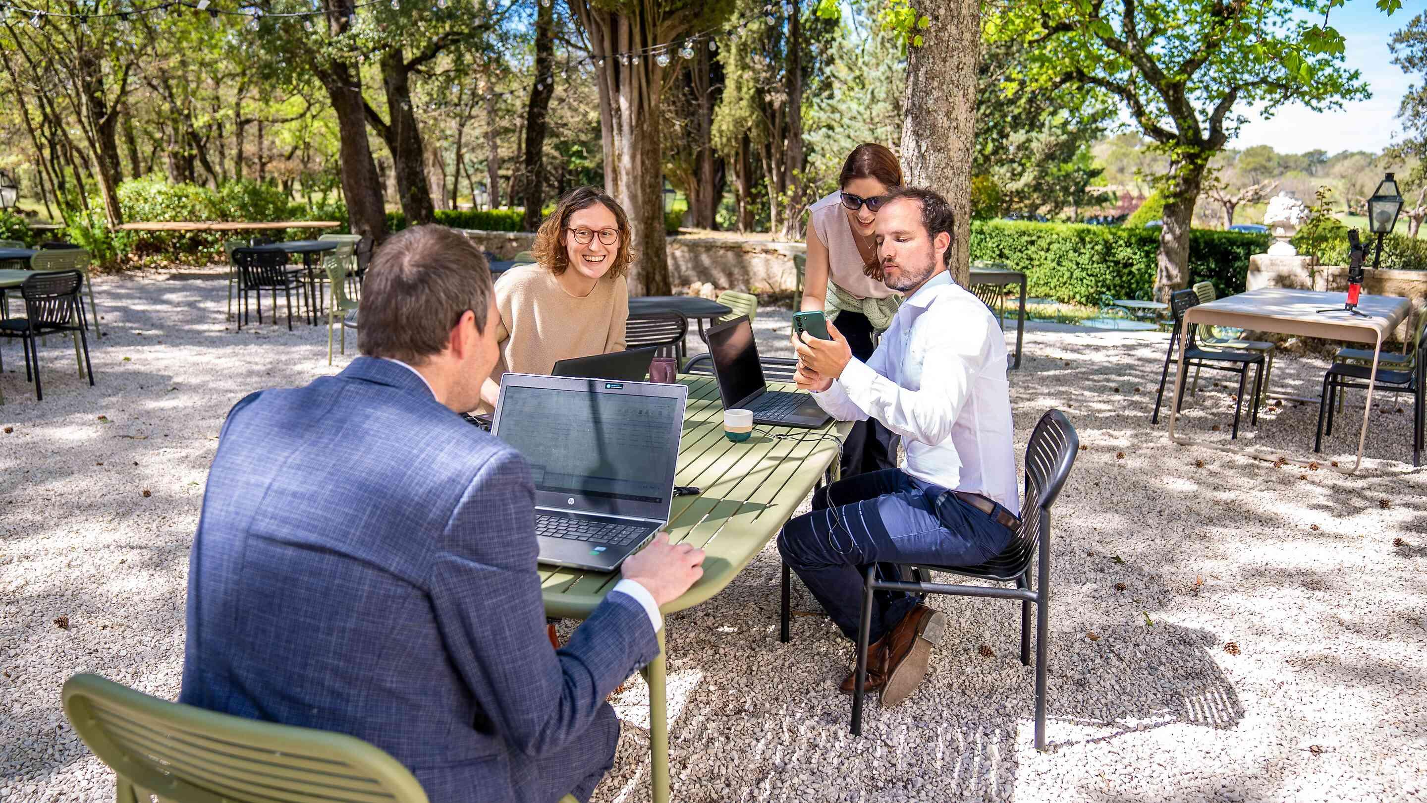 Management humaniste et business, est-ce contradictoire ?