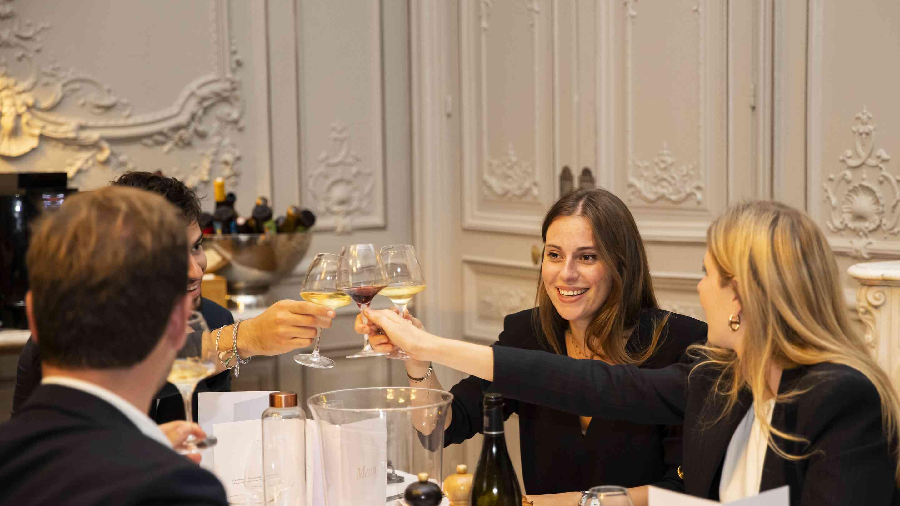 Top 10 Châteauform’ Venues for a Business Meal in Paris