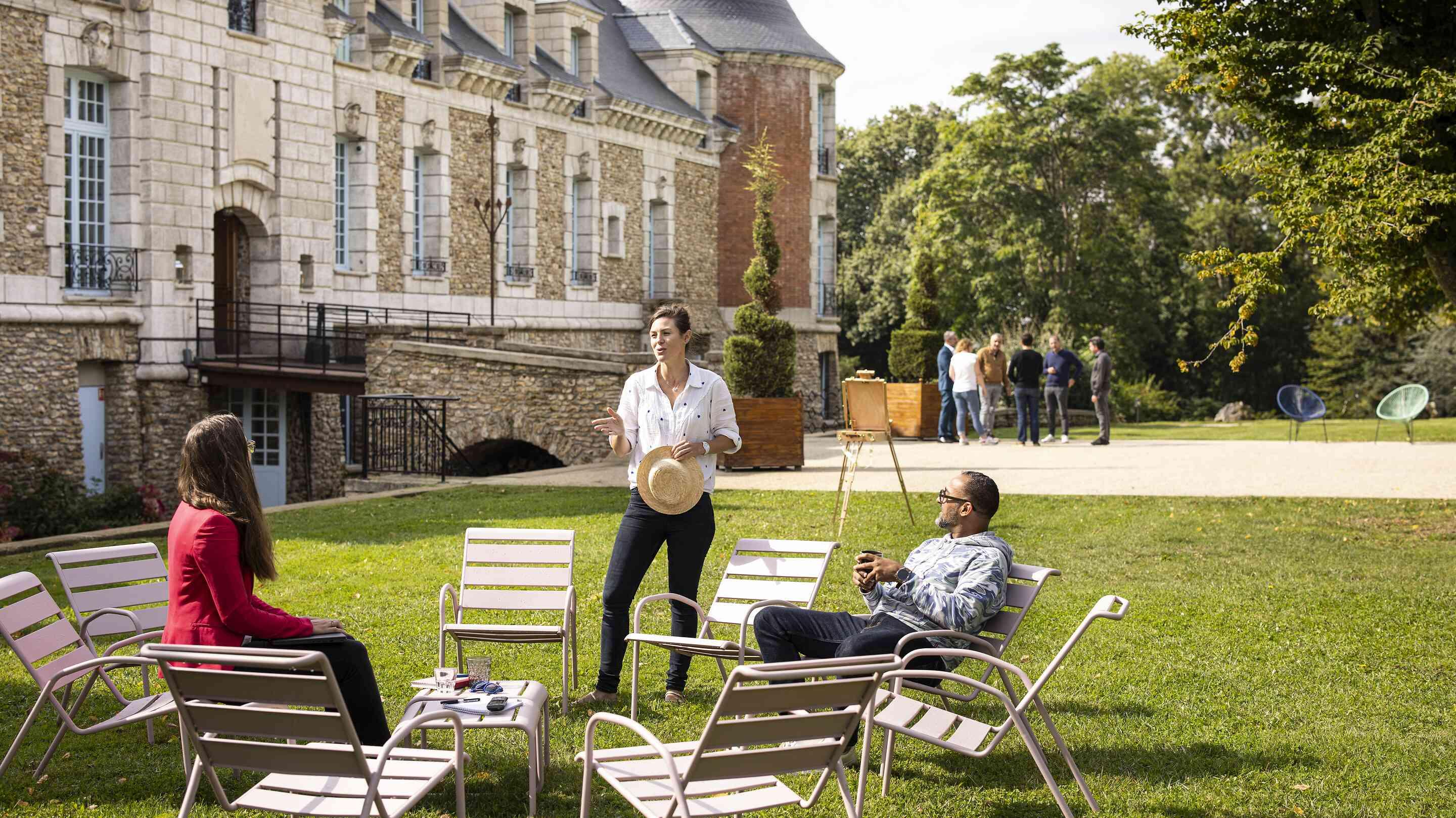 Top 10 Countryside Seminar Venues to Refresh and Inspire Your Teams