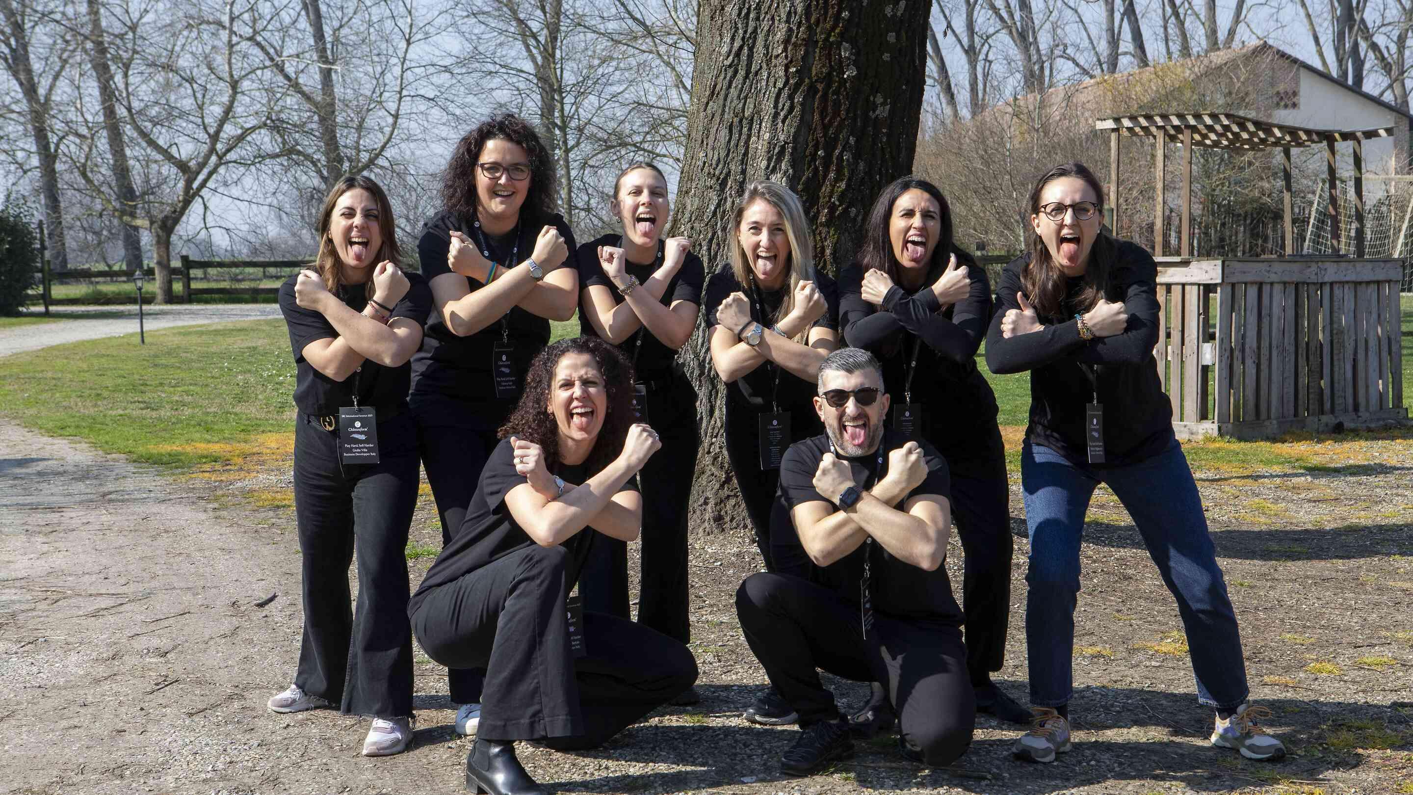 What Activities to Choose for a 50-Person Team Building Event?